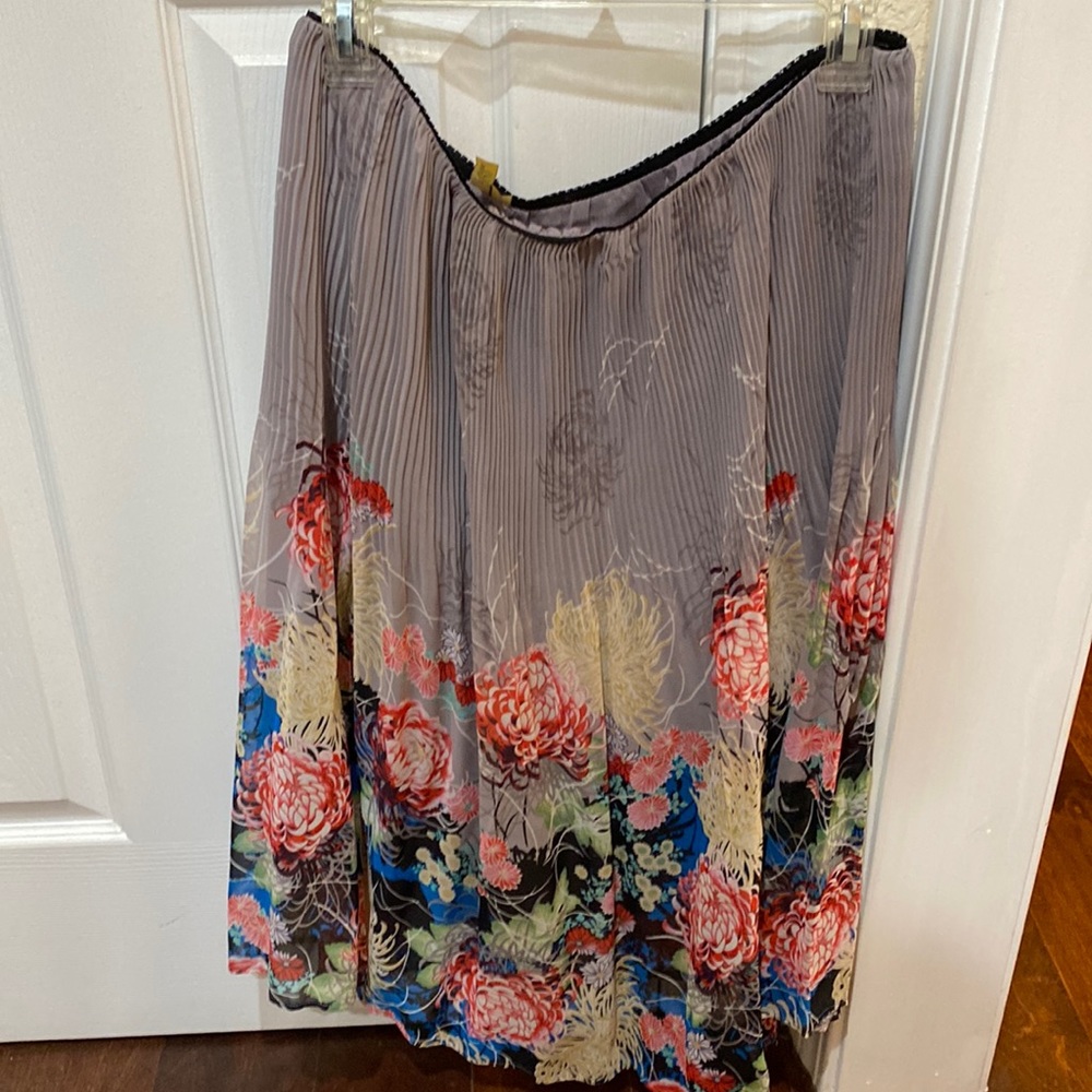 Chenault Women’s Floral Skirt Size Small